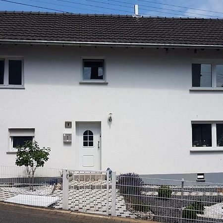 Westerwald Apartments Strassenhaus Экстерьер фото